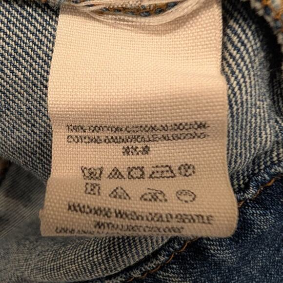 Free People Denim Trucker Jean Jacket PIGS Patch Classic Retro Style - Size XS - Picture 6 of 7